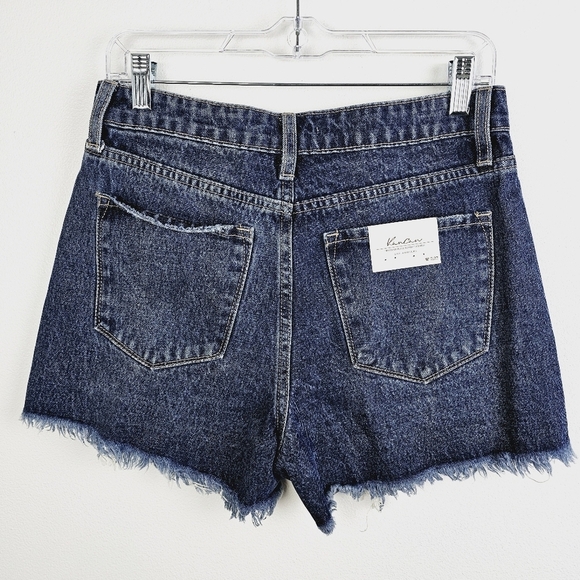 KanCan Distressed Denim Jean Shorts NWT - Picture 2 of 8